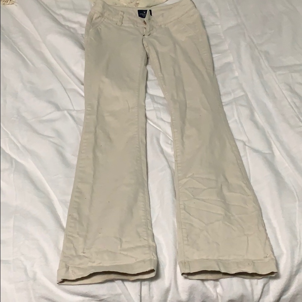 American Eagle Outfittera kickboot khakis